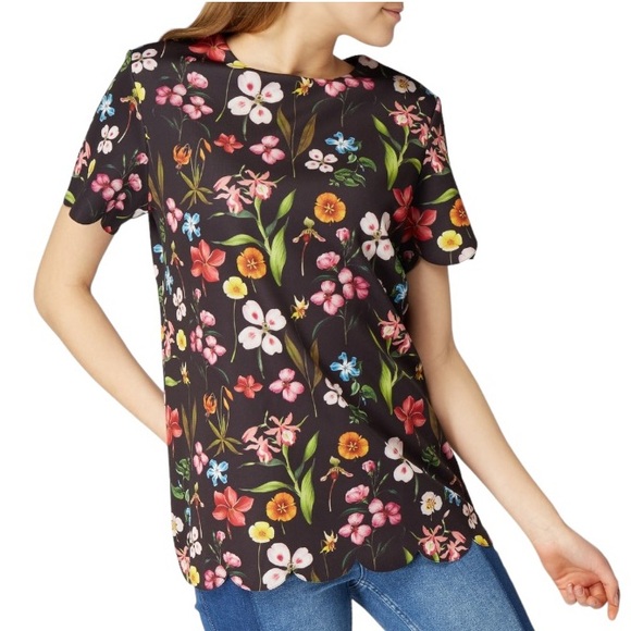 Ted Baker Emmalie Hampton Black & Multicolored Floral Scalloped Top - Small - Picture 3 of 16
